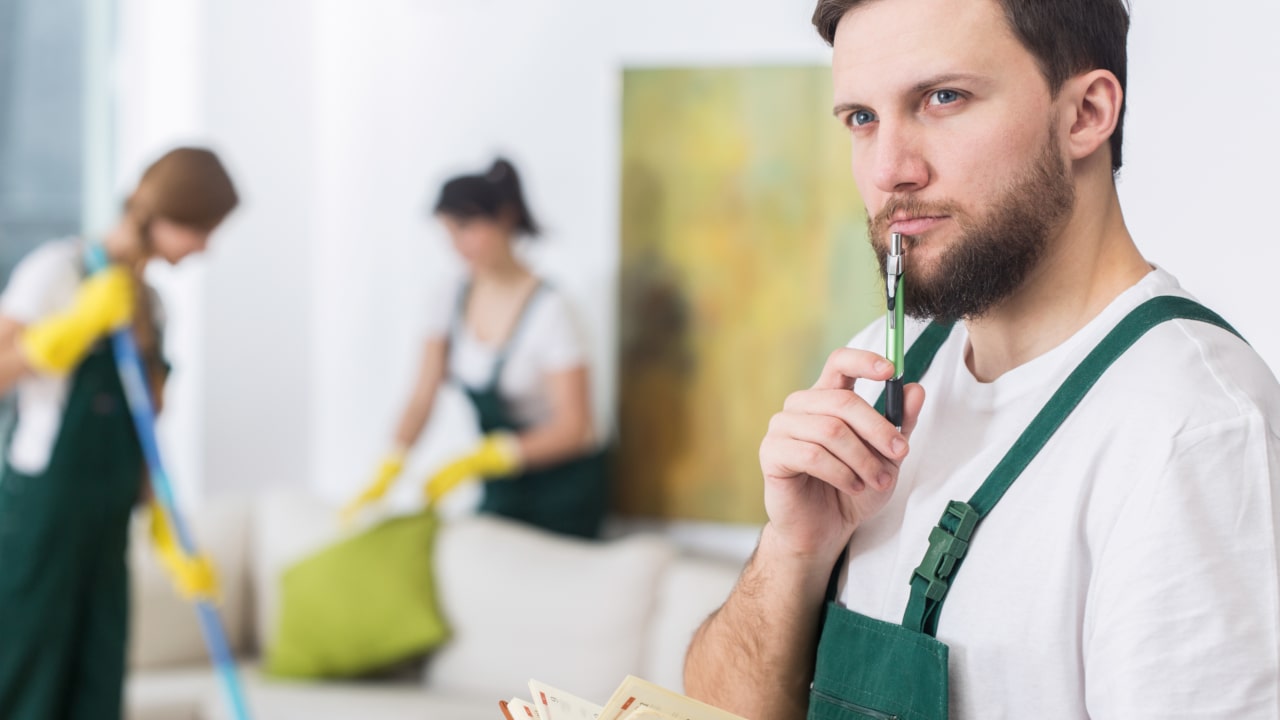 Gebäudereinigung durch einen erfahrenen Gebäudereiniger